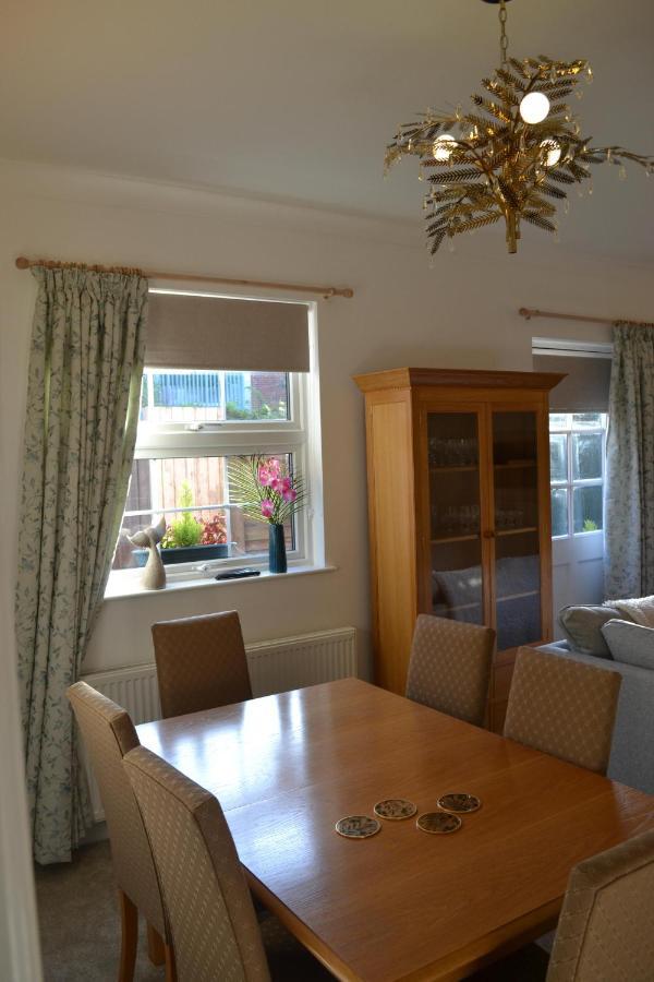 Escapes - The Holiday home *
