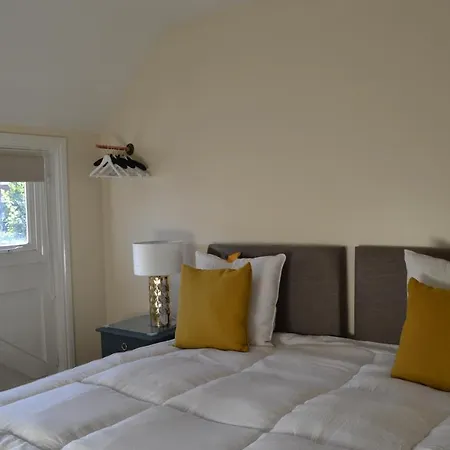 Frinton Escapes - The Cottage Exterior photo